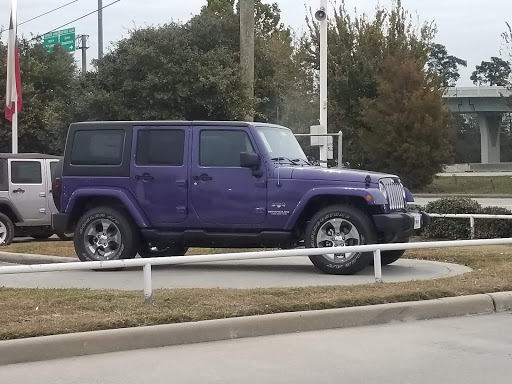 Car Dealer «Texan Dodge Chrysler Jeep Ram», reviews and photos, 18555 Eastex Freeway Service Rd, Humble, TX 77338, USA
