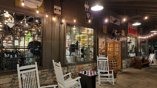 American Restaurant «Cracker Barrel Old Country Store», reviews and photos, 825 Marketplace Blvd, Hamilton Township, NJ 08691, USA