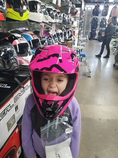 Motorcycle Parts Store «Cycle Gear», reviews and photos, 8930 SE Stark St, Portland, OR 97216, USA