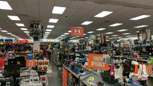 Sporting Goods Store «Big 5 Sporting Goods», reviews and photos, 132 I-15 Frontage Rd, Centerville, UT 84014, USA