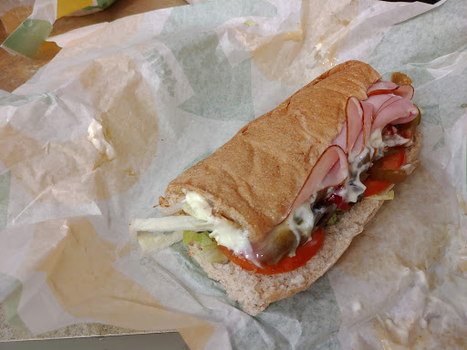 Restaurant «SUBWAY®Restaurants», reviews and photos, 123 N Michigan Ave, Atlantic City, NJ 08401, USA