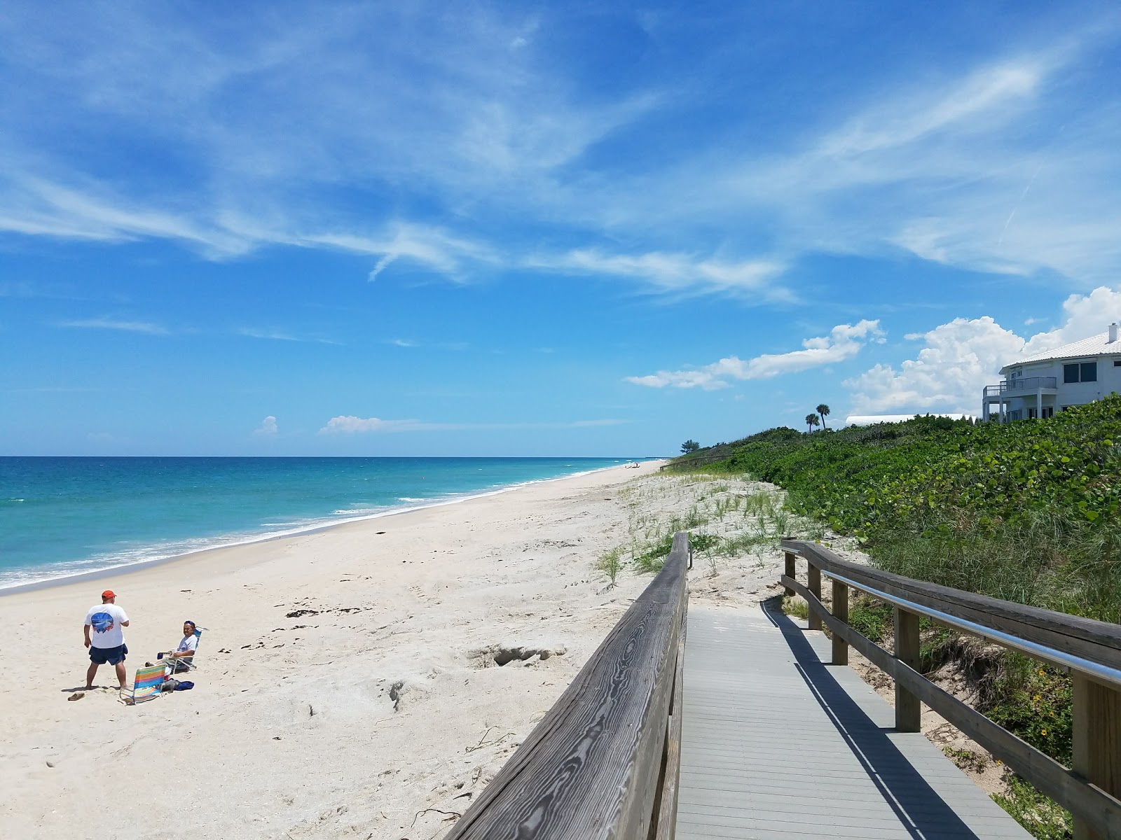 Φωτογραφία του Indian River Oaks beach με επίπεδο καθαριότητας πολύ καθαρό