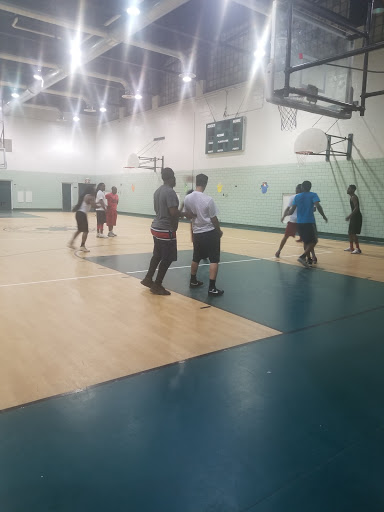 Recreation Center «Young Terrace Community Center», reviews and photos, 804 Whitaker Ln, Norfolk, VA 23510, USA