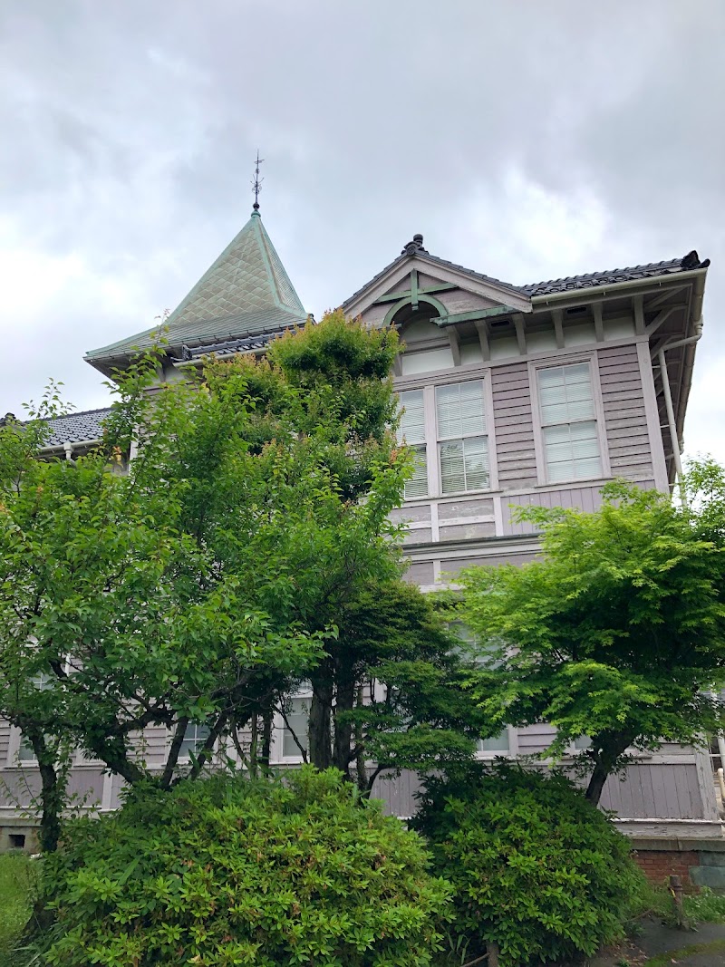 旧石川県立第二中学校舎