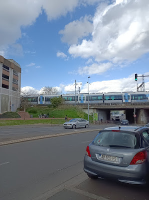 Le Tabac Du Pont à Houilles