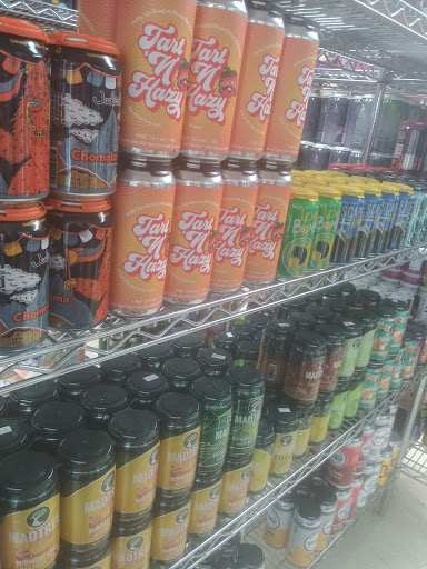 Beer Store «Holloway Beverage Center», reviews and photos, 7130 Airport Hwy, Holland, OH 43528, USA