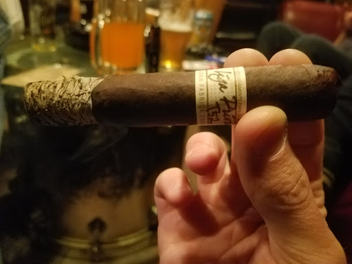 Liquor Store «Old Oaks Liquor», reviews and photos, 3006 Thousand Oaks Blvd, Thousand Oaks, CA 91362, USA