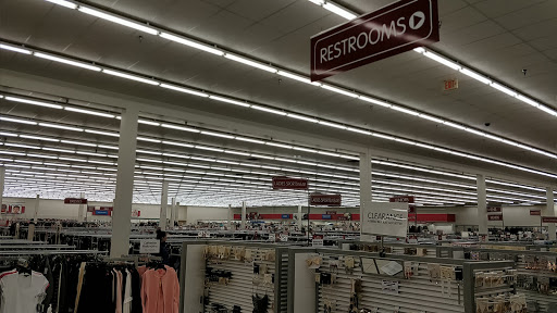 Clothing Store «Burlington Coat Factory», reviews and photos, 1225 S Kirkwood Rd, Kirkwood, MO 63122, USA