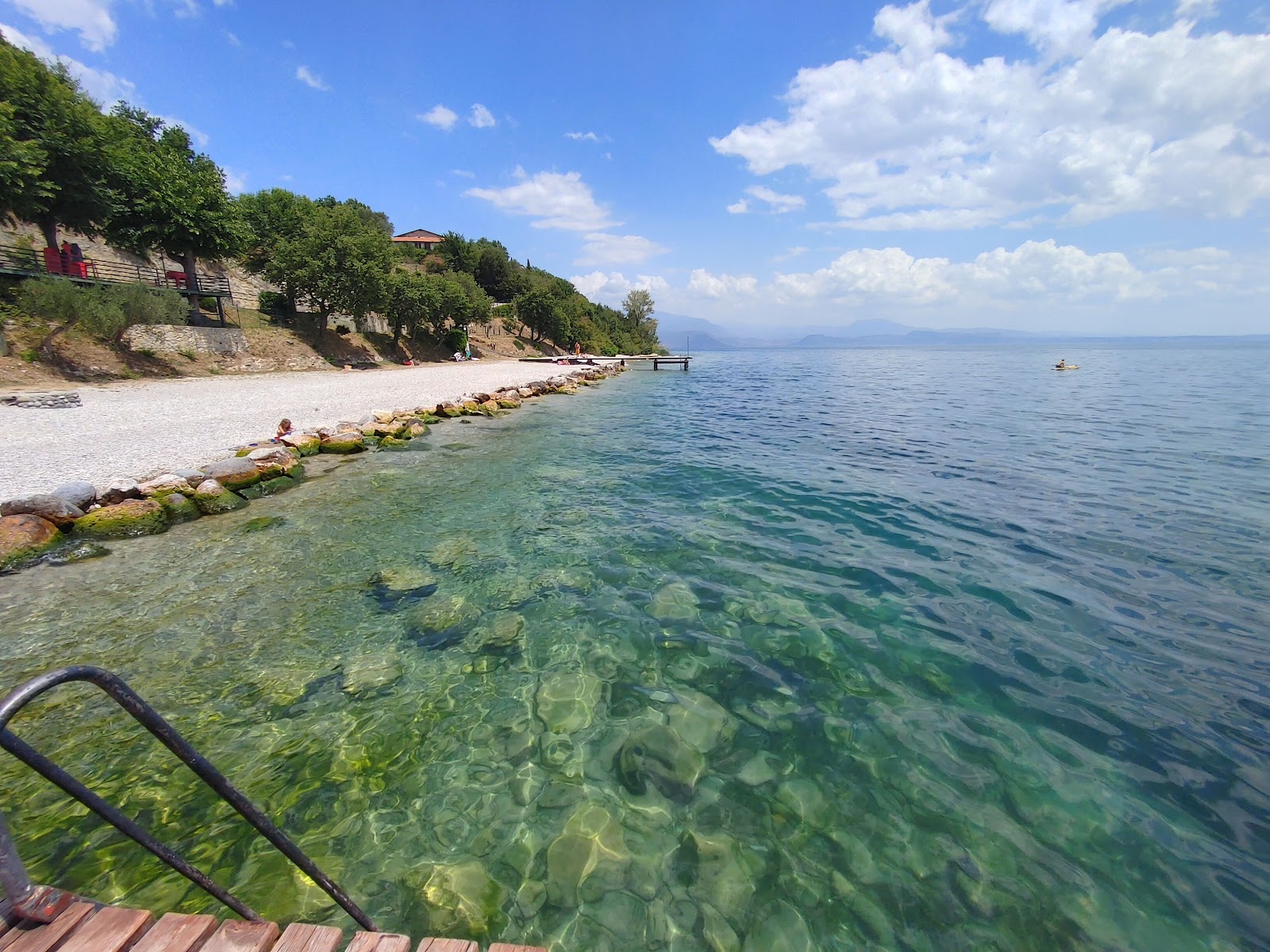 Fotografie cu Spiaggia di San Sivino zonele de facilități