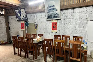Hương Sen Vegetarian Restaurant & Delivery image