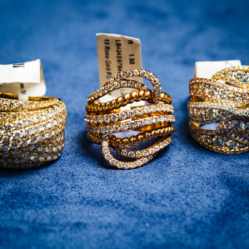 Jewelry Store «Select Jewelers, LLC», reviews and photos, 2221 S Voss Rd, Houston, TX 77057, USA