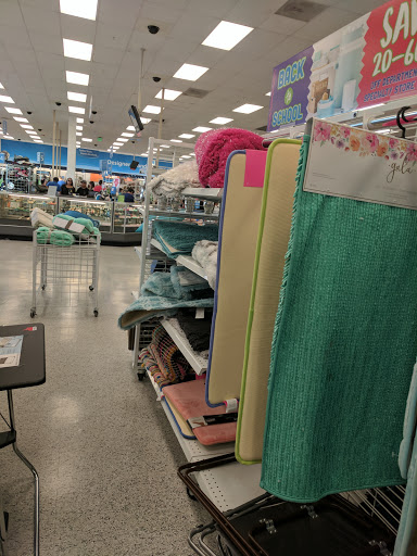 Clothing Store «Ross Dress for Less», reviews and photos, 902 Sepulveda Blvd, Harbor City, CA 90710, USA