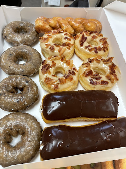 Ser’s Donuts