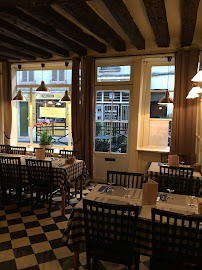 Atmosphère du Restaurant français La Maison Meldoise à Meaux - n°15