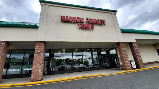 Hardware Store «Harbor Freight Tools ,generators», reviews and photos, 727 Granite St, Braintree, MA 02184, USA