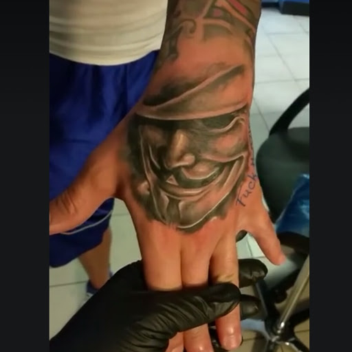 Tattoo Shop «Blue Owl Tattoo», reviews and photos, 715 Lakewood Rd, Waterbury, CT 06704, USA