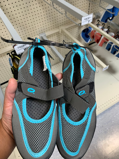 Sporting Goods Store «Academy Sports + Outdoors», reviews and photos, 5400 Brodie Ln, Sunset Valley, TX 78745, USA