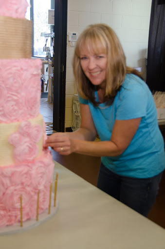 Cake Shop «Cake Boutique», reviews and photos, 4248 N River Rd NE, Warren, OH 44484, USA