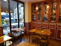 Atmosphère du Restaurant Le Sarment de Montmartre à Paris - n°5