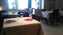 Atmosphère du Restaurant LaVilla à Saint-Genis-Pouilly - n°13