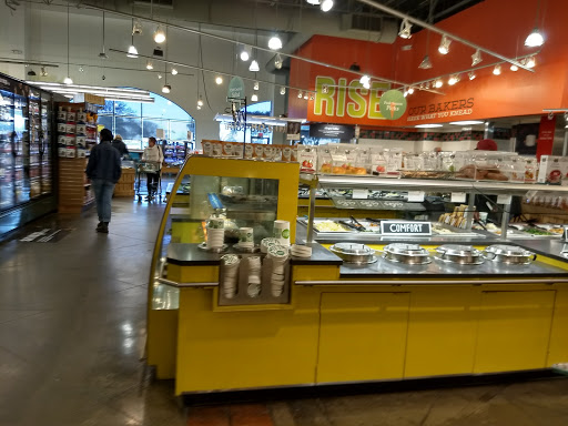 Grocery Store «Whole Foods Market», reviews and photos, 801 E Lamar Blvd, Arlington, TX 76011, USA