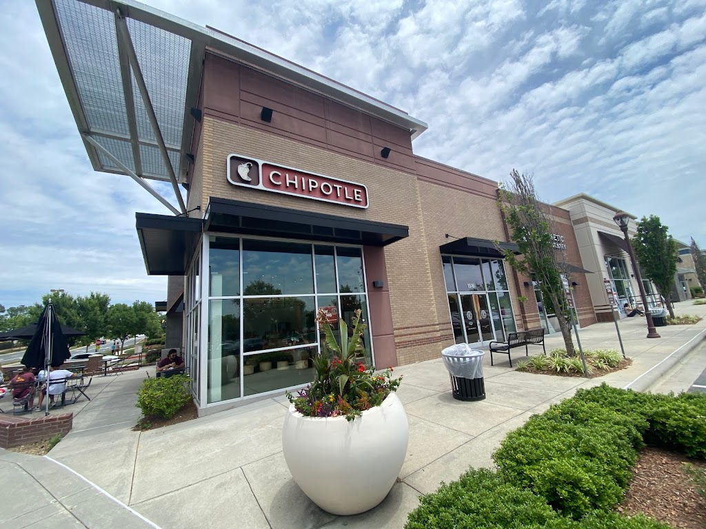Chipotle Mexican Grill 27560