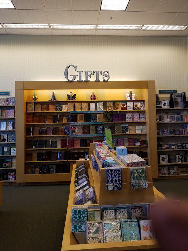 Book Store «Barnes & Noble», reviews and photos, 801 Lehigh Lifestyle Center, Whitehall, PA 18052, USA