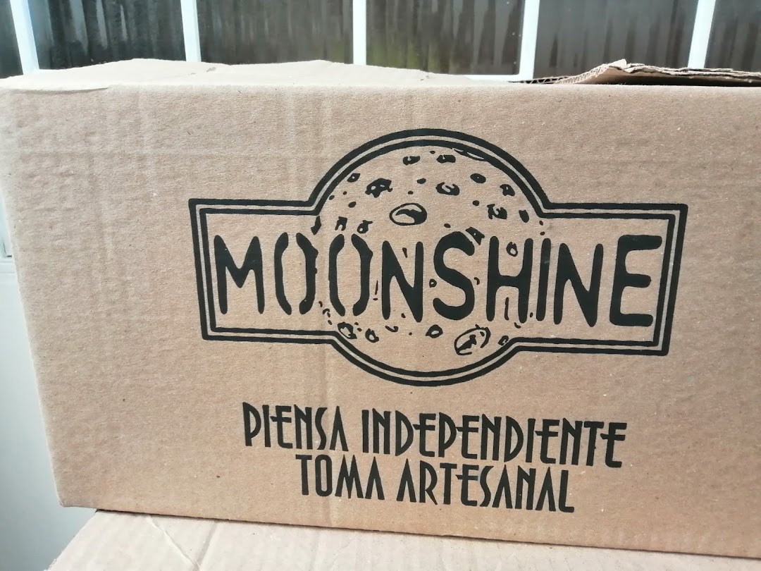 Cervecería Moonshine