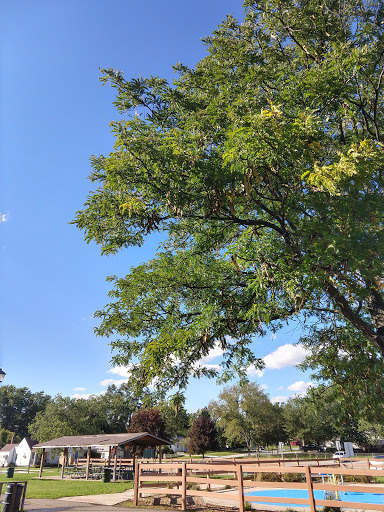 Park «Van Houten Park», reviews and photos, 6000 N Silvery Ln, Dearborn Heights, MI 48127, USA