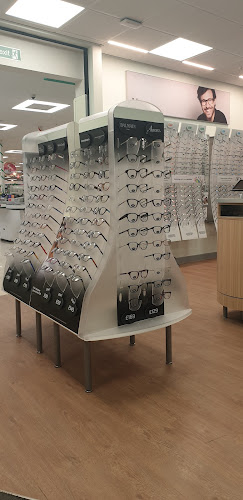 Specsavers Opticians and Audiologists - Emersons Green Sainsbury's - Bristol