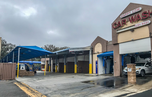 Happy Cow Car Wash and  Rancho San Diego Location en El Cajon