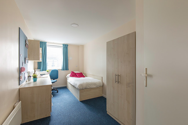 Reviews of Student Roost - Trinity Square in Nottingham - University