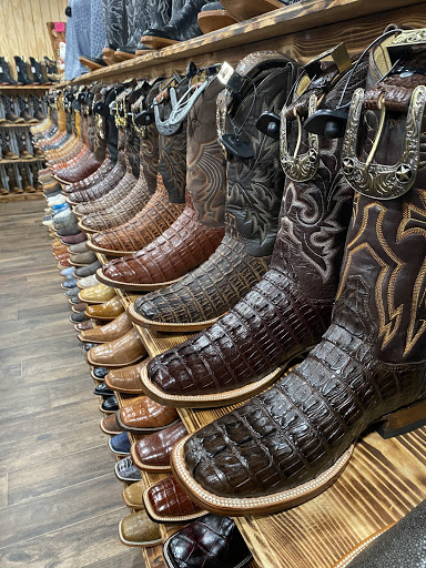 LA HACIENDA BOOT CO.