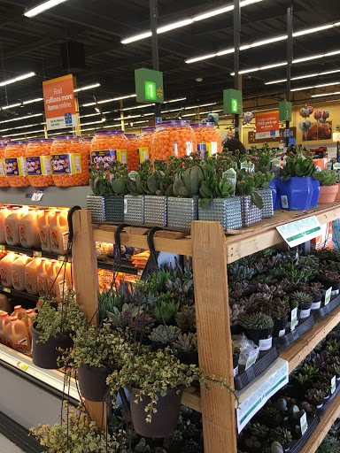 Supermarket «Walmart Neighborhood Market», reviews and photos, 19340 Hawthorne Blvd, Torrance, CA 90503, USA