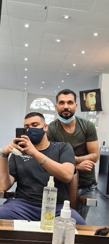 Anis Barber Shop