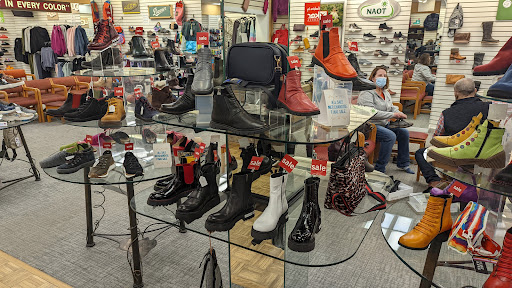 Shoe Store «Littles Shoes», reviews and photos, 5850 Forbes Ave, Pittsburgh, PA 15217, USA