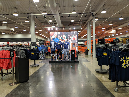 Sporting Goods Store «Nike Factory Store», reviews and photos, 11656 NE Executive Dr, Edinburgh, IN 46124, USA