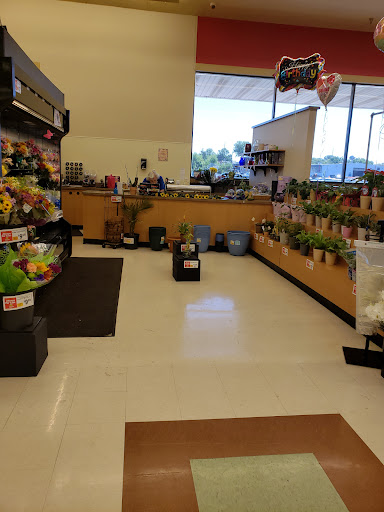 Grocery Store «ShopRite of Glenolden», reviews and photos, 140 N MacDade Blvd, Glenolden, PA 19036, USA