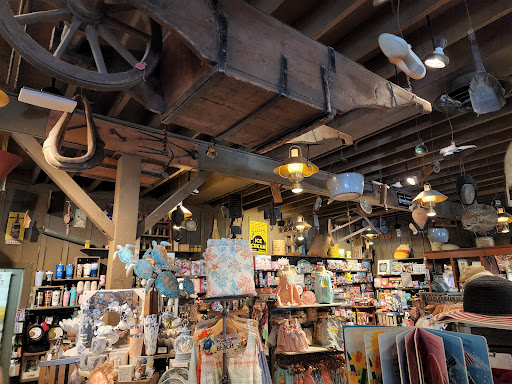 American Restaurant «Cracker Barrel Old Country Store», reviews and photos, 211 N Sandy Creek Dr, Seymour, IN 47274, USA