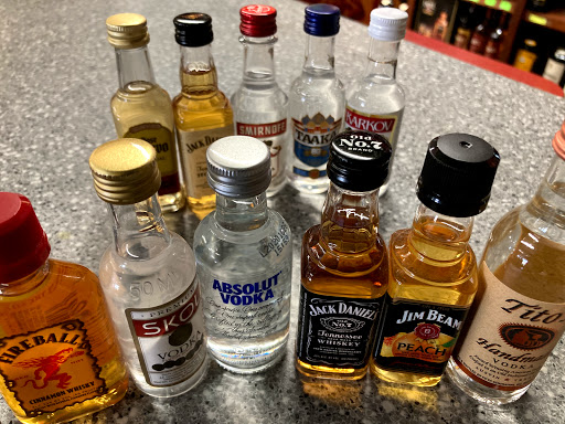 Liquor Store «Cleveland Avenue Liquor Store», reviews and photos, 8423 W Cleveland Ave, Milwaukee, WI 53227, USA