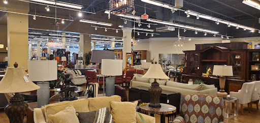 Consignment Shop «Encore Interiors Consignment», reviews and photos, 2300 N Federal Hwy, Fort Lauderdale, FL 33316, USA