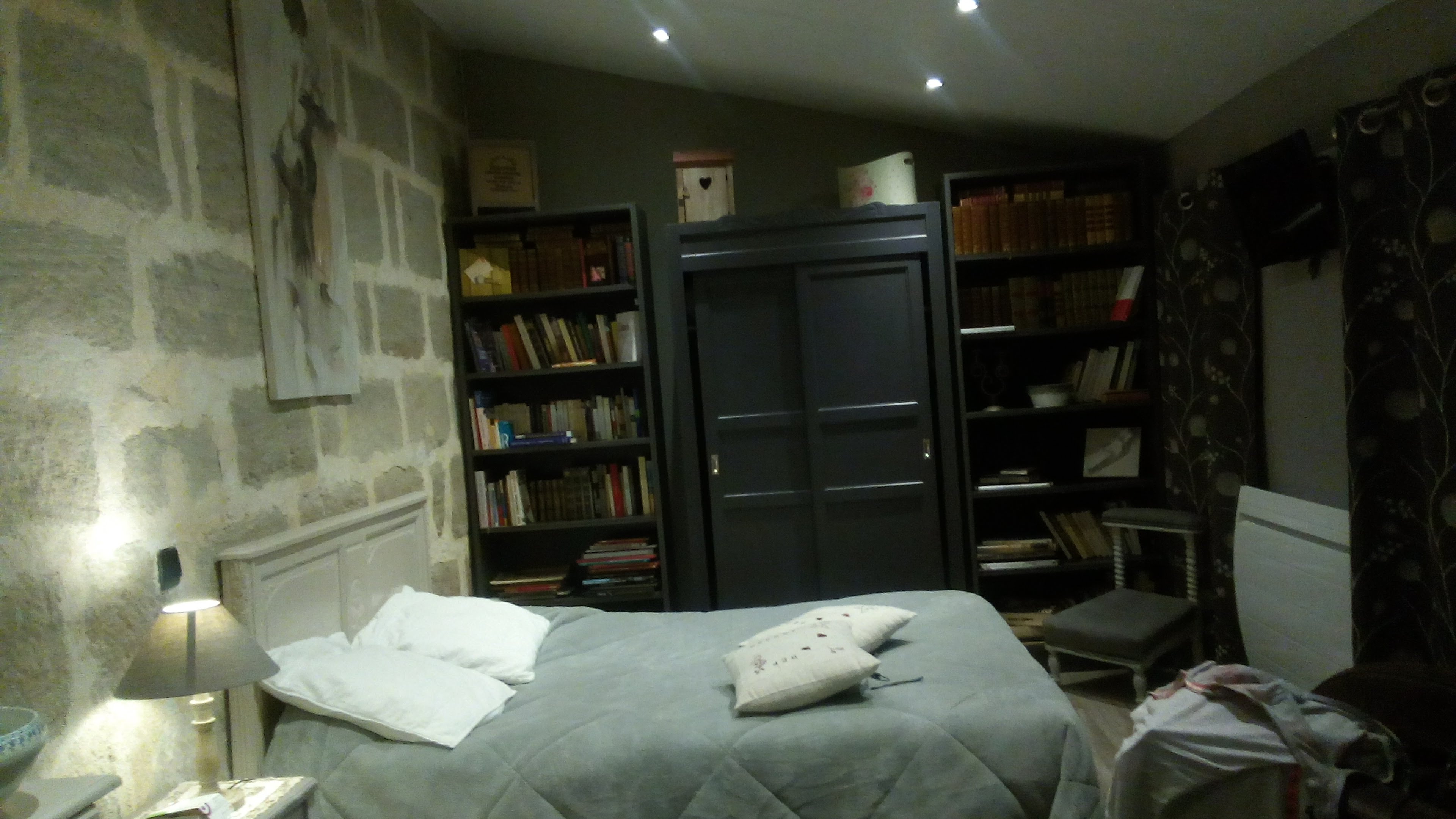 Photo n° 3 de l'avis de martine.a fait le 25/04/2018 à 17:22