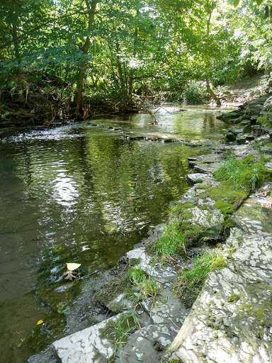 Memorial Park «Veterans Memorial Park», reviews and photos, 7619 Memphis Ave, Brooklyn, OH 44144, USA