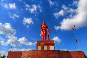 Dakshinmukhi Hanuman Statue, Saifai image