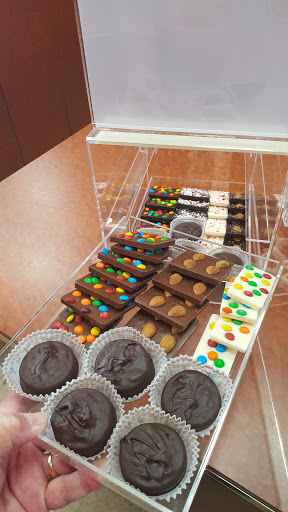 Dessert Shop «Alamo City Chocolate Factory», reviews and photos, 1203 North Loop 1604 W #117, San Antonio, TX 78258, USA