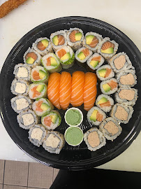 Sushi du Restaurant japonais Similan sushi Stains - n°16