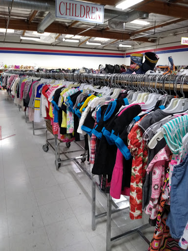 Thrift Store «Super Thrift Store Rescue Mission», reviews and photos, 13422 Saticoy St, North Hollywood, CA 91605, USA