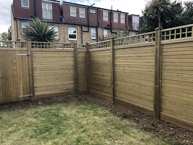 Comments and reviews of West London Fencing