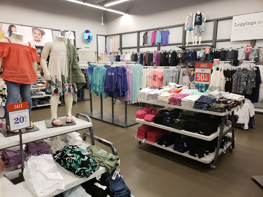 Clothing Store «Old Navy», reviews and photos, 3525 W Carson St #77, Torrance, CA 90503, USA