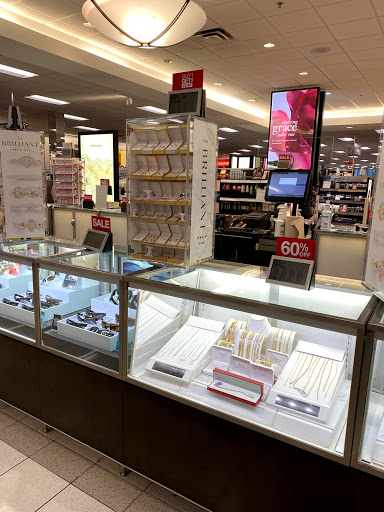 Shopping Mall «Pembroke Mall Virginia Beach», reviews and photos, 4554 Virginia Beach Blvd, Virginia Beach, VA 23462, USA